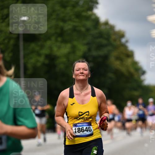 29.06.2025 - hella hamburg halbmarathon Dr. Thomas Lammeyer http://msf.ph/oto/8354600 29.06.2025 10:40:58 Kennedybrücke 1008, 1010, 1224, 1948, 2072, 2811, 3398, 3401, 3428, 3699, 3895, 4245, 5171, 5540, 5786, 5789, 5809, 6184, 6359, 6417, 7632, 7773, 8257, 8258, 8581, 8936, 8937, 9432, 9806, 9918, 10123, 10487, 10531, 10577, 10862, 10984 meine-sportfotos.de