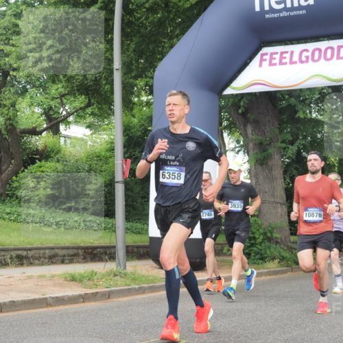 29.06.2025 - hella hamburg halbmarathon KatJ http://msf.ph/oto/8354710 29.06.2025 10:21:41 Zwischen KM18-KM19 51, 6358, 7793 meine-sportfotos.de