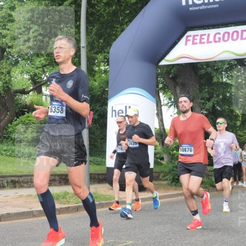 29.06.2025 - hella hamburg halbmarathon KatJ http://msf.ph/oto/8354729 29.06.2025 10:21:42 Zwischen KM18-KM19 51, 3935, 6358, 7793 meine-sportfotos.de