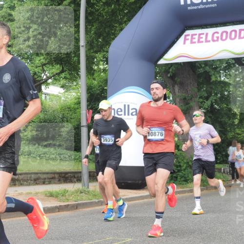 29.06.2025 - hella hamburg halbmarathon KatJ http://msf.ph/oto/8354780 29.06.2025 10:21:42 Zwischen KM18-KM19 51, 3935, 6358, 7793 meine-sportfotos.de