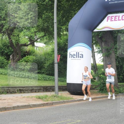 29.06.2025 - hella hamburg halbmarathon KatJ http://msf.ph/oto/8354989 29.06.2025 10:21:44 Zwischen KM18-KM19 51, 2746, 3935, 6358, 7793, 8062 meine-sportfotos.de