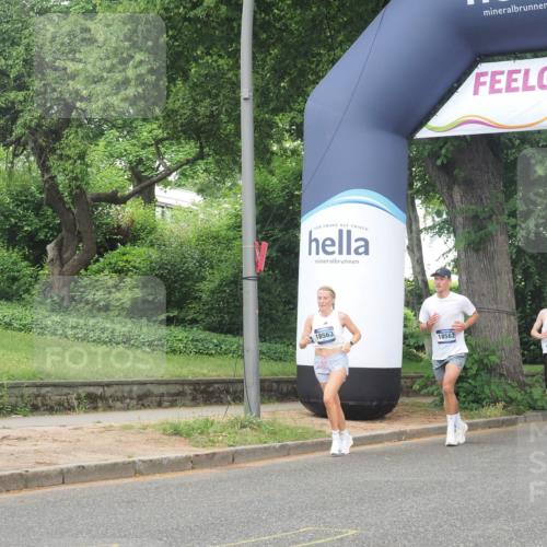 29.06.2025 - hella hamburg halbmarathon KatJ http://msf.ph/oto/8355038 29.06.2025 10:21:45 Zwischen KM18-KM19 51, 2746, 3935, 6358, 7793, 8062 meine-sportfotos.de
