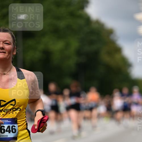 29.06.2025 - hella hamburg halbmarathon Dr. Thomas Lammeyer http://msf.ph/oto/8355283 29.06.2025 10:40:59 Kennedybrücke 1008, 1010, 1948, 2072, 2811, 3398, 3401, 3428, 3699, 3895, 4245, 5171, 5540, 5786, 5789, 5809, 6184, 6359, 6417, 7632, 7773, 8257, 8258, 8581, 8936, 8937, 9432, 9806, 9918, 10123, 10487, 10531, 10577, 10862, 10984 meine-sportfotos.de