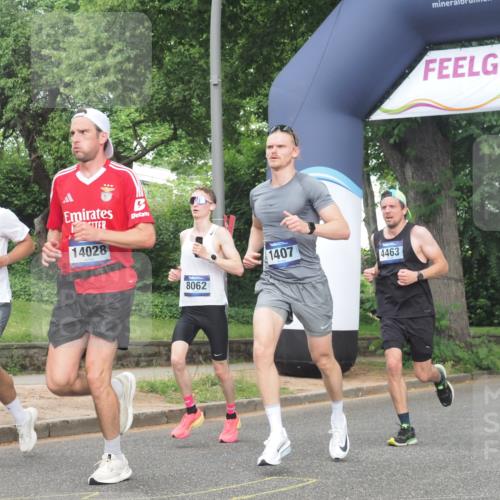 29.06.2025 - hella hamburg halbmarathon KatJ http://msf.ph/oto/8355300 29.06.2025 10:21:47 Zwischen KM18-KM19 1407, 2746, 3935, 4463, 6358, 8062 meine-sportfotos.de