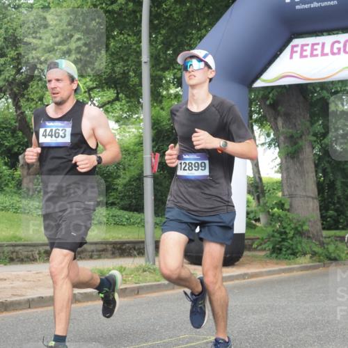 29.06.2025 - hella hamburg halbmarathon KatJ http://msf.ph/oto/8355451 29.06.2025 10:21:48 Zwischen KM18-KM19 1407, 2746, 3935, 4463, 8062 meine-sportfotos.de