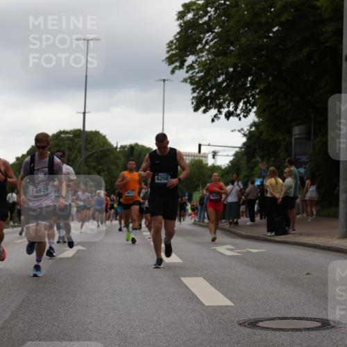 29.06.2025 - hella hamburg halbmarathon Yannick Fuchs http://msf.ph/oto/8355700 29.06.2025 10:53:00 20KM 1285, 1642, 1946, 1951, 2006, 2027, 2584, 2677, 2855, 2957, 2978, 3181, 3983, 4088, 4592, 5084, 5347, 5633, 6202, 6208, 6636, 6997, 7223, 7476, 8290, 8929, 9156, 9353, 9655, 10036, 10759, 10915, 10943, 12633, 13407, 14375, 14631, 14914, 15232, 15240, 15263, 15284, 15824, 16160, 16341, 16563, 16922, 16924, 17017, 17346, 17782, 17810, 17852, 17931, 18112, 18153, 18232, 18266, 18327, 18556, 18730, 18954 meine-sportfotos.de