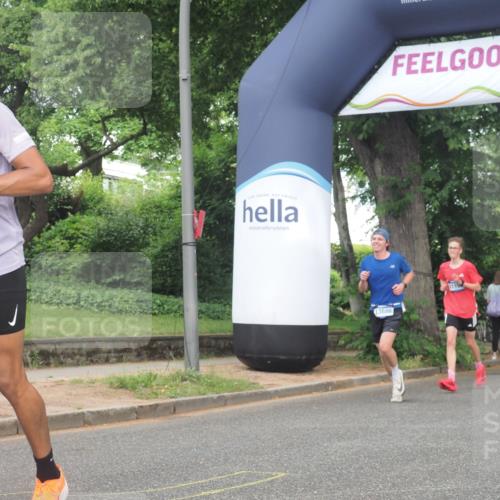 29.06.2025 - hella hamburg halbmarathon KatJ http://msf.ph/oto/8355729 29.06.2025 10:21:50 Zwischen KM18-KM19 1407, 2746, 3935, 4463, 4679, 8062 meine-sportfotos.de