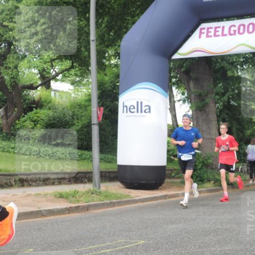 29.06.2025 - hella hamburg halbmarathon KatJ http://msf.ph/oto/8355743 29.06.2025 10:21:50 Zwischen KM18-KM19 1407, 2746, 3935, 4463, 4679, 8062 meine-sportfotos.de