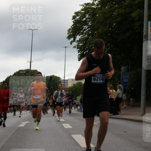 29.06.2025 - hella hamburg halbmarathon Yannick Fuchs http://msf.ph/oto/8355880 29.06.2025 10:53:02 20KM 1285, 1642, 1946, 1951, 2006, 2027, 2348, 2584, 2677, 2855, 2957, 2978, 3181, 3983, 4088, 4592, 5084, 5347, 5633, 6202, 6208, 6636, 6997, 7031, 7223, 7476, 8290, 8929, 9655, 10036, 10759, 10915, 10943, 12633, 13407, 13583, 14375, 14631, 14914, 15232, 15240, 15263, 15284, 15824, 16160, 16341, 16563, 16910, 17017, 17346, 17630, 17810, 17852, 18112, 18153, 18232, 18266, 18327, 18730, 18954 meine-sportfotos.de