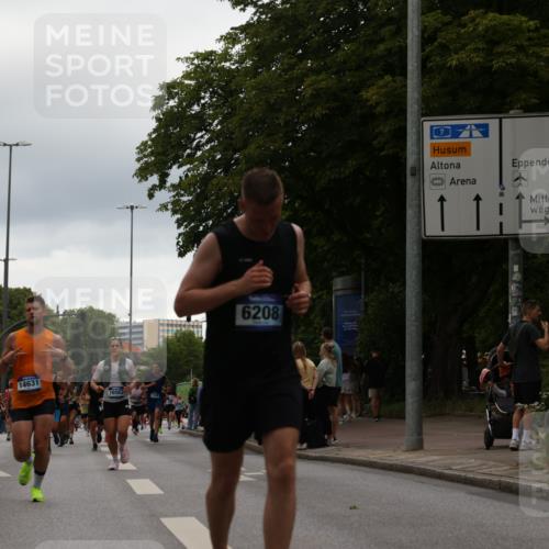 29.06.2025 - hella hamburg halbmarathon Yannick Fuchs http://msf.ph/oto/8355914 29.06.2025 10:53:02 20KM 1285, 1642, 1946, 1951, 2006, 2027, 2348, 2584, 2677, 2855, 2957, 2978, 3181, 3983, 4088, 4592, 5084, 5347, 5633, 6202, 6208, 6636, 6997, 7031, 7223, 7476, 8290, 8929, 9655, 10036, 10759, 10915, 10943, 12633, 13407, 13583, 14375, 14631, 14914, 15232, 15240, 15263, 15284, 15824, 16160, 16341, 16563, 16910, 17017, 17346, 17630, 17810, 17852, 18112, 18153, 18232, 18266, 18327, 18730, 18954 meine-sportfotos.de