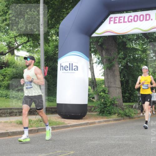 29.06.2025 - hella hamburg halbmarathon KatJ http://msf.ph/oto/8356115 29.06.2025 10:21:54 Zwischen KM18-KM19 1407, 1707, 1990, 4463, 4679 meine-sportfotos.de