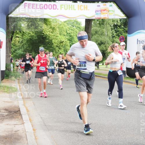 29.06.2025 - hella hamburg halbmarathon MichiJ http://msf.ph/oto/8356120 29.06.2025 10:41:59 Zwischen KM18-KM19 1143, 2448, 4231, 4897, 6355, 6356, 8223, 13267, 14660, 14834, 15389, 15818, 16625, 17133, 18031, 19000 meine-sportfotos.de