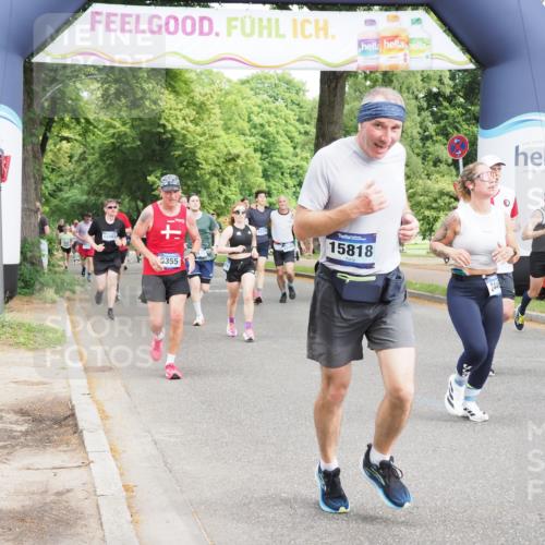 29.06.2025 - hella hamburg halbmarathon MichiJ http://msf.ph/oto/8356188 29.06.2025 10:41:59 Zwischen KM18-KM19 1143, 2448, 4231, 4897, 6355, 6356, 8223, 13267, 14660, 14834, 15389, 15818, 16625, 17133, 18031, 19000 meine-sportfotos.de