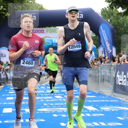 29.06.2025 - hella hamburg halbmarathon Strokosch-Dieckow http://msf.ph/oto/8356239 29.06.2025 10:30:34 Ziel 2460, 2851, 3845, 7231, 7481, 8318, 11413, 12049, 15253, 16713, 17322, 18235 meine-sportfotos.de