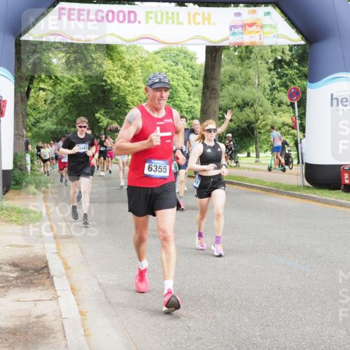 29.06.2025 - hella hamburg halbmarathon MichiJ http://msf.ph/oto/8356373 29.06.2025 10:42:00 Zwischen KM18-KM19 1143, 2448, 4231, 4897, 6355, 6356, 8223, 10368, 10376, 14660, 14834, 15389, 15818, 17133, 18031, 18181, 19000 meine-sportfotos.de