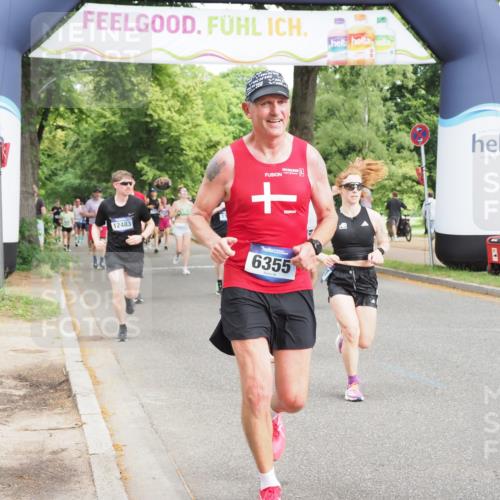 29.06.2025 - hella hamburg halbmarathon MichiJ http://msf.ph/oto/8356465 29.06.2025 10:42:01 Zwischen KM18-KM19 1193, 2448, 4231, 4897, 6355, 6356, 8223, 10368, 10376, 12483, 14660, 15389, 15818, 16879, 17133, 18031, 18181, 19000 meine-sportfotos.de