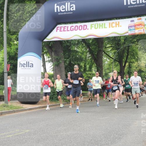 29.06.2025 - hella hamburg halbmarathon KatJ http://msf.ph/oto/8356835 29.06.2025 10:52:01 Zwischen KM18-KM19 1526, 4146, 6462, 7271, 7935 meine-sportfotos.de