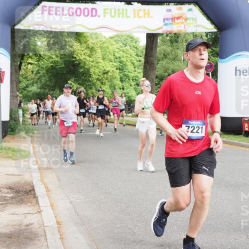 29.06.2025 - hella hamburg halbmarathon MichiJ http://msf.ph/oto/8356852 29.06.2025 10:42:04 Zwischen KM18-KM19 1193, 1506, 2448, 3652, 4231, 4897, 6355, 7221, 8223, 10368, 10376, 12483, 15389, 15818, 16879, 18031, 18181, 19000 meine-sportfotos.de