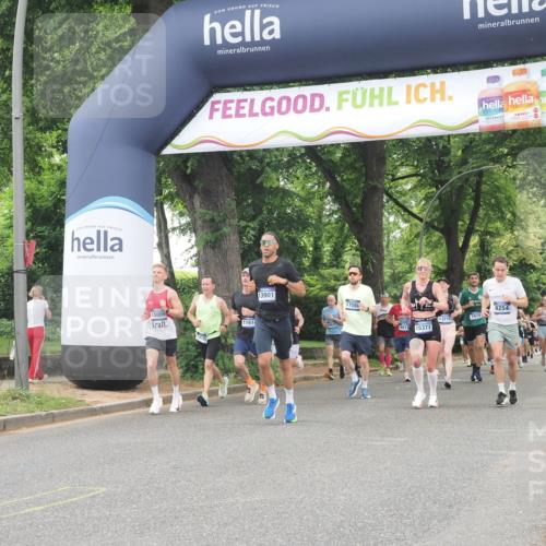 29.06.2025 - hella hamburg halbmarathon KatJ http://msf.ph/oto/8356861 29.06.2025 10:52:01 Zwischen KM18-KM19 1526, 4146, 6462, 7271, 7935 meine-sportfotos.de