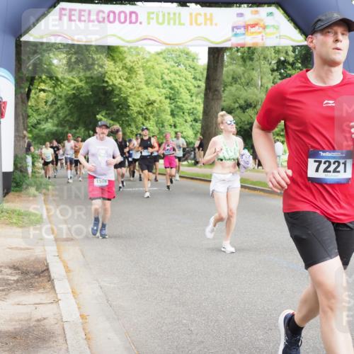 29.06.2025 - hella hamburg halbmarathon MichiJ http://msf.ph/oto/8356899 29.06.2025 10:42:04 Zwischen KM18-KM19 1193, 1506, 2448, 3652, 4231, 4897, 6355, 7221, 8223, 10368, 10376, 12483, 15389, 15818, 16879, 18031, 18181, 19000 meine-sportfotos.de