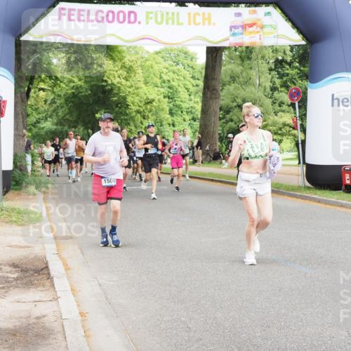 29.06.2025 - hella hamburg halbmarathon MichiJ http://msf.ph/oto/8356954 29.06.2025 10:42:05 Zwischen KM18-KM19 1193, 1506, 2252, 3652, 4231, 4897, 6355, 7221, 8223, 10368, 10376, 12483, 15389, 15818, 16879, 18031, 18181, 19000 meine-sportfotos.de