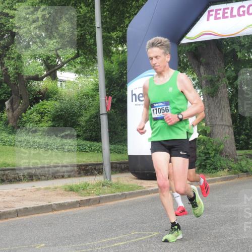 29.06.2025 - hella hamburg halbmarathon KatJ http://msf.ph/oto/8357005 29.06.2025 10:22:03 Zwischen KM18-KM19  meine-sportfotos.de
