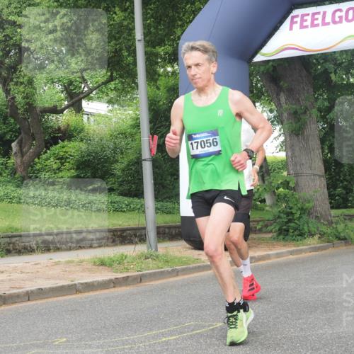 29.06.2025 - hella hamburg halbmarathon KatJ http://msf.ph/oto/8357033 29.06.2025 10:22:03 Zwischen KM18-KM19  meine-sportfotos.de