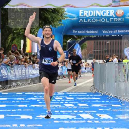29.06.2025 - hella hamburg halbmarathon Strokosch-Dieckow http://msf.ph/oto/8357170 29.06.2025 10:30:09 Ziel 1758, 2689, 3189, 8190, 8323, 9634, 10270, 12308, 12691, 15507, 17768 meine-sportfotos.de