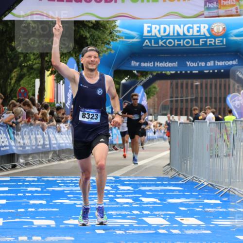 29.06.2025 - hella hamburg halbmarathon Strokosch-Dieckow http://msf.ph/oto/8357241 29.06.2025 10:30:09 Ziel 1758, 2689, 3189, 8190, 8323, 9634, 10270, 12308, 12691, 15507, 17768 meine-sportfotos.de