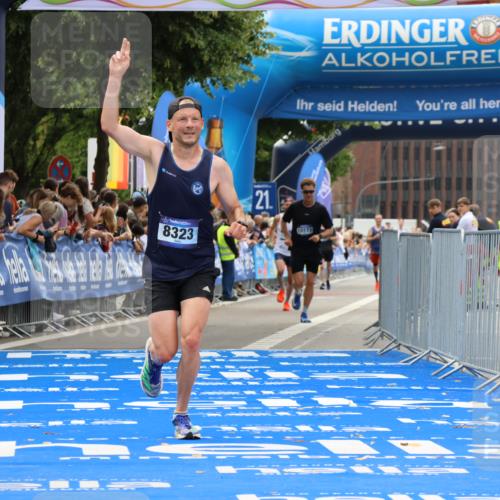 29.06.2025 - hella hamburg halbmarathon Strokosch-Dieckow http://msf.ph/oto/8357338 29.06.2025 10:30:09 Ziel 1758, 2689, 3189, 8190, 8323, 9634, 10270, 12308, 12691, 15507, 17768 meine-sportfotos.de