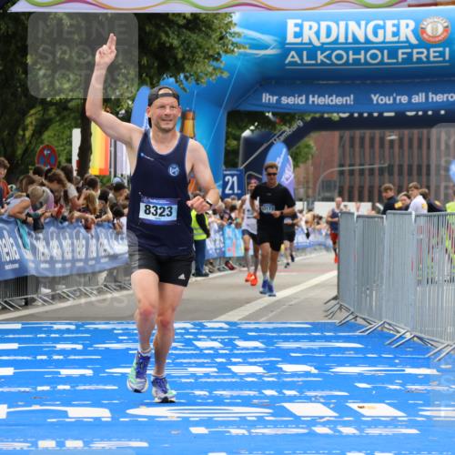 29.06.2025 - hella hamburg halbmarathon Strokosch-Dieckow http://msf.ph/oto/8357365 29.06.2025 10:30:09 Ziel 1758, 2689, 3189, 8190, 8323, 9634, 10270, 12308, 12691, 15507, 17768 meine-sportfotos.de