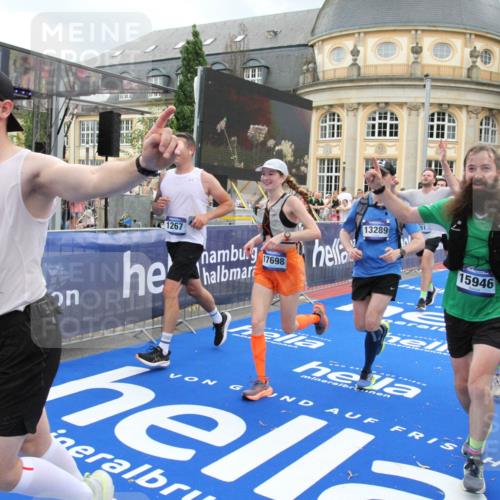 29.06.2025 - hella hamburg halbmarathon Michael Strokosch http://msf.ph/oto/8357397 29.06.2025 10:54:26 Ziel 1267, 1442, 3426, 4635, 6511, 6512, 7129, 8772, 11009, 11430, 12321, 12362, 13289, 13803, 15946, 16327, 16574, 16750, 16879, 17698, 18268, 19067 meine-sportfotos.de
