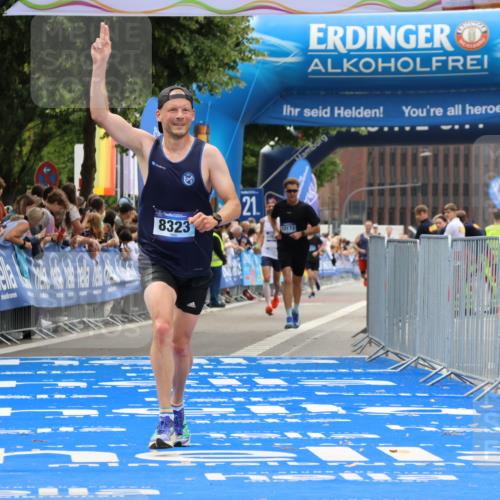 29.06.2025 - hella hamburg halbmarathon Strokosch-Dieckow http://msf.ph/oto/8357433 29.06.2025 10:30:09 Ziel 1758, 2689, 3189, 8190, 8323, 9634, 10270, 12308, 12691, 15507, 17768 meine-sportfotos.de