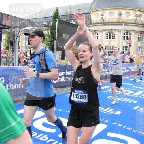 29.06.2025 - hella hamburg halbmarathon Michael Strokosch http://msf.ph/oto/8357456 29.06.2025 10:54:27 Ziel 1267, 1442, 3426, 4635, 4868, 6511, 6512, 7129, 8772, 11009, 12321, 12362, 13289, 15946, 16327, 16574, 16750, 16879, 17698, 18268, 19067 meine-sportfotos.de