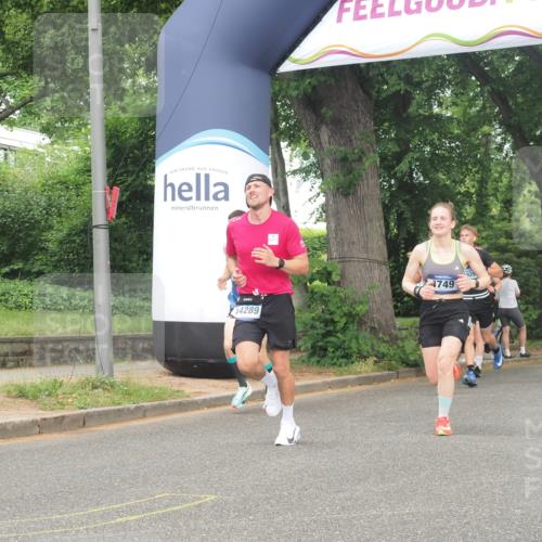 29.06.2025 - hella hamburg halbmarathon KatJ http://msf.ph/oto/8357473 29.06.2025 10:22:08 Zwischen KM18-KM19 4749 meine-sportfotos.de