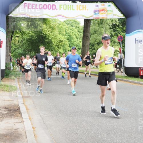 29.06.2025 - hella hamburg halbmarathon MichiJ http://msf.ph/oto/8357603 29.06.2025 10:42:12 Zwischen KM18-KM19 2252, 2612, 3177, 3861, 5021, 6082, 6084, 6433, 6569, 8863, 11499, 11568, 13470, 14818, 14845, 15184, 15484, 15854, 16327, 16521, 16527 meine-sportfotos.de