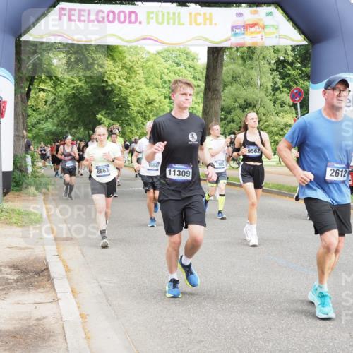 29.06.2025 - hella hamburg halbmarathon MichiJ http://msf.ph/oto/8357829 29.06.2025 10:42:14 Zwischen KM18-KM19 1125, 2612, 3177, 3861, 5021, 6082, 6084, 6433, 6569, 8863, 9562, 11309, 11499, 11568, 13470, 14818, 14845, 15184, 15484, 15854, 16327, 16521, 16527, 18759, 19047 meine-sportfotos.de