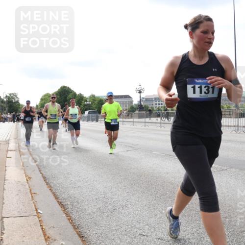 29.06.2025 - hella hamburg halbmarathon Lena Gebhardt http://msf.ph/oto/8357994 29.06.2025 10:14:00 Lombardsbrücke 15722, 15721, 1480, 17439, 1131, 1131, 1194, 1480, 1890, 2055, 2359, 2721, 2904, 2987, 3939, 4001, 4032, 4795, 4962, 5232, 5631, 5719, 6026, 6287, 6710, 6717, 6724, 7442, 7462, 7913, 7991, 8001, 8057, 8279, 8409, 8673, 9128, 9631, 9845, 9886, 10442, 10443, 10977, 11441, 11987, 12313, 12797, 12928, 12929, 12938, 13285, 13788, 15085, 15482, 15663, 15721, 15722, 15840, 16491, 17439, 17472, 17985, 18041, 18231, 18236, 18239 meine-sportfotos.de