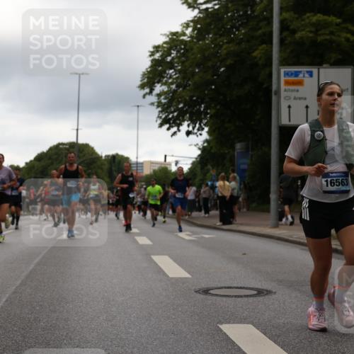 29.06.2025 - hella hamburg halbmarathon Yannick Fuchs http://msf.ph/oto/8358055 29.06.2025 10:53:06 20KM 1285, 1642, 1946, 1951, 2006, 2027, 2348, 2584, 2677, 2855, 2957, 2978, 3181, 3279, 3983, 4088, 4592, 5084, 5347, 5633, 5885, 6202, 6208, 6220, 6636, 6997, 7031, 7223, 7476, 8290, 8929, 9655, 10036, 10759, 10943, 11935, 11938, 12633, 13407, 13583, 14375, 14567, 14631, 14902, 14914, 14965, 15232, 15240, 15263, 15284, 15824, 16160, 16341, 16563, 16910, 17017, 17346, 17503, 17630, 18112, 18153, 18232, 18266, 18327, 18954, 19015, 19160 meine-sportfotos.de