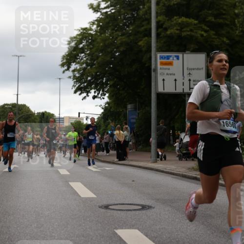 29.06.2025 - hella hamburg halbmarathon Yannick Fuchs http://msf.ph/oto/8358124 29.06.2025 10:53:06 20KM 1285, 1642, 1946, 1951, 2006, 2027, 2348, 2584, 2677, 2855, 2957, 2978, 3181, 3279, 3983, 4088, 4592, 5084, 5347, 5633, 5885, 6202, 6208, 6220, 6636, 6997, 7031, 7223, 7476, 8290, 8929, 9655, 10036, 10759, 10943, 11935, 11938, 12633, 13407, 13583, 14375, 14567, 14631, 14902, 14914, 14965, 15232, 15240, 15263, 15284, 15824, 16160, 16341, 16563, 16910, 17017, 17346, 17503, 17630, 18112, 18153, 18232, 18266, 18327, 18954, 19015, 19160 meine-sportfotos.de