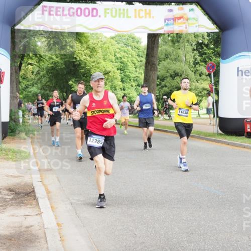 29.06.2025 - hella hamburg halbmarathon MichiJ http://msf.ph/oto/8358534 29.06.2025 10:42:22 Zwischen KM18-KM19 1125, 2474, 3037, 3794, 5672, 6443, 11638, 12858, 16008, 16009, 17603, 18741, 18759, 19047, 19120 meine-sportfotos.de