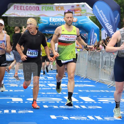 29.06.2025 - hella hamburg halbmarathon Strokosch-Dieckow http://msf.ph/oto/8358639 29.06.2025 10:51:39 Ziel 2396, 5008, 6286, 7224, 8710, 8819, 10691, 12224, 13327, 14012, 14458, 15496, 15727, 15831, 15899, 17682, 19007, 19020, 19053 meine-sportfotos.de
