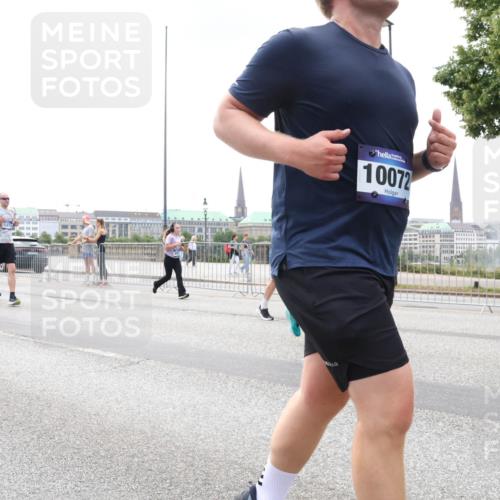 29.06.2025 - hella hamburg halbmarathon Lena Gebhardt http://msf.ph/oto/8359667 29.06.2025 10:39:11 Lombardsbrücke 16883, 10072, 1232, 1390, 1451, 1760, 1856, 1883, 2092, 2524, 2534, 2571, 2574, 2693, 2843, 2893, 2998, 3275, 3307, 3353, 3727, 3745, 3927, 4257, 4320, 4410, 4523, 4603, 4659, 4855, 4882, 4964, 6062, 6112, 6342, 6343, 6611, 6748, 7263, 7341, 7501, 7506, 7524, 7589, 7684, 7815, 8203, 8243, 8367, 8457, 8783, 9393, 9420, 9446, 9708, 9974, 9977, 10001, 10072, 10315, 10512, 10516, 10554, 13060 meine-sportfotos.de