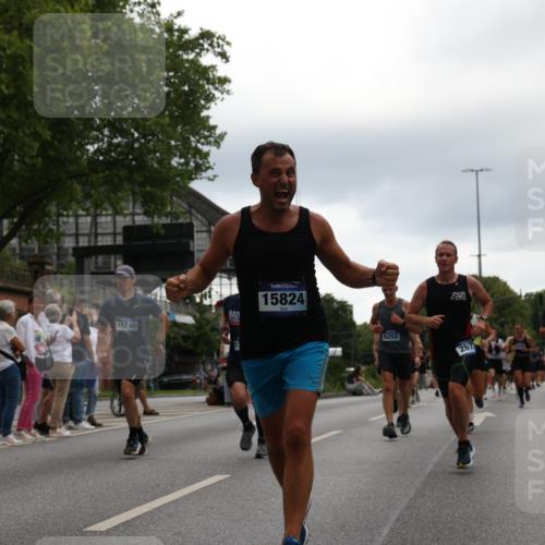 29.06.2025 - hella hamburg halbmarathon Yannick Fuchs http://msf.ph/oto/8359701 29.06.2025 10:53:10 20KM 1285, 1642, 2006, 2348, 2584, 2677, 2957, 2978, 3181, 3279, 3983, 4088, 4592, 5347, 5633, 5885, 6087, 6202, 6208, 6220, 6438, 6636, 6997, 7031, 7223, 7476, 8290, 8929, 9655, 10036, 10759, 10896, 10943, 11935, 11938, 12206, 12261, 12564, 12633, 12862, 13407, 13583, 13761, 14375, 14567, 14631, 14732, 14902, 14965, 15232, 15240, 15263, 15284, 15824, 16160, 16341, 16563, 16910, 16980, 17017, 17346, 17503, 17630, 18153, 18266, 18327, 18467, 18716, 19015, 19160 meine-sportfotos.de