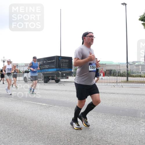 29.06.2025 - hella hamburg halbmarathon Lena Gebhardt http://msf.ph/oto/8359750 29.06.2025 10:48:13 Lombardsbrücke 18352, 18262, 1337, 10145, 0018, 530, 000, 066, 1554, 1157, 1174, 1175, 1246, 1392, 1618, 1639, 1645, 1701, 1926, 2037, 2163, 2195, 2197, 2418, 2475, 2491, 2545, 2627, 2650, 2756, 2909, 2958, 3049, 3224, 3320, 3468, 3504, 3661, 3679, 3933, 4327, 4588, 4856, 5585, 5781, 5886, 5952, 6143, 7240, 7393, 7394, 7427, 7532, 7916, 8077, 8310, 8461, 8521, 8774, 8948, 9356, 9696, 9697, 9775, 9921, 10145, 10658, 10777, 10794, 11548, 11742, 11781, 11909 meine-sportfotos.de