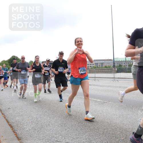 29.06.2025 - hella hamburg halbmarathon Lena Gebhardt http://msf.ph/oto/8360255 29.06.2025 10:48:16 Lombardsbrücke 1154817, 17325, 174, 1701, 2418, 16722, 11781, 15357, 12480, 182, 1157, 1174, 1175, 1246, 1392, 1618, 1645, 1701, 2037, 2163, 2195, 2197, 2418, 2475, 2491, 2545, 2627, 2650, 2756, 2909, 2958, 3049, 3224, 3320, 3468, 3504, 3661, 3679, 3933, 4327, 4588, 4856, 5585, 5781, 5886, 5952, 6143, 7240, 7393, 7394, 7427, 7532, 7916, 8077, 8310, 8461, 8521, 8774, 8948, 9356, 9696, 9697, 9775, 9921, 10059, 10145, 10658, 10777, 10794, 11548, 11742, 11781, 15715 meine-sportfotos.de