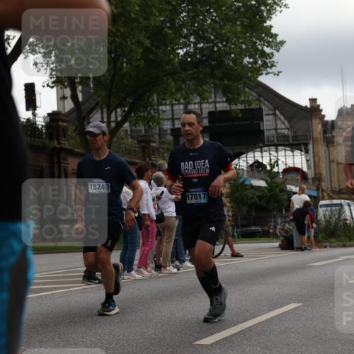 29.06.2025 - hella hamburg halbmarathon Yannick Fuchs http://msf.ph/oto/8360297 29.06.2025 10:53:11 20KM 1285, 2006, 2348, 2584, 2677, 2957, 2978, 3181, 3279, 3425, 3983, 4088, 4592, 5347, 5633, 5885, 6087, 6202, 6208, 6220, 6438, 6636, 6997, 7031, 7223, 7287, 7476, 8290, 9655, 10036, 10759, 10896, 10943, 11935, 11938, 12206, 12261, 12564, 12633, 12862, 13407, 13583, 13761, 14375, 14567, 14631, 14732, 14902, 14965, 15232, 15240, 15263, 15284, 15824, 16160, 16341, 16563, 16910, 16980, 17017, 17346, 17503, 17630, 18153, 18266, 18327, 18467, 18716, 19015, 19160 meine-sportfotos.de