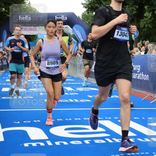 29.06.2025 - hella hamburg halbmarathon Strokosch-Dieckow http://msf.ph/oto/8360341 29.06.2025 10:51:22 Ziel 1461, 1817, 2364, 2411, 2636, 2718, 2946, 4814, 5820, 6657, 6776, 7943, 8316, 8930, 8989, 9214, 9476, 9656, 10480, 10667, 11124, 11422, 12016, 13047, 13403, 13792, 14865, 14994, 15871, 15950, 16357, 17131, 18019, 18489 meine-sportfotos.de