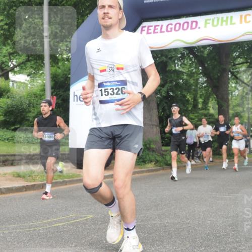 29.06.2025 - hella hamburg halbmarathon KatJ http://msf.ph/oto/8361037 29.06.2025 10:22:28 Zwischen KM18-KM19 2879 meine-sportfotos.de