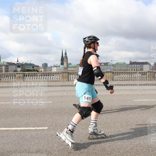 29.06.2025 - hella hamburg halbmarathon Lena Gebhardt http://msf.ph/oto/8361118 29.06.2025 09:10:00 Lombardsbrücke 141 meine-sportfotos.de